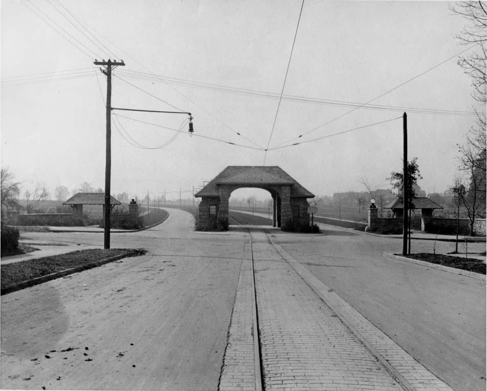 Fact Friday 124 – Myers Park Trolley Entry Gates – Myers Park Series